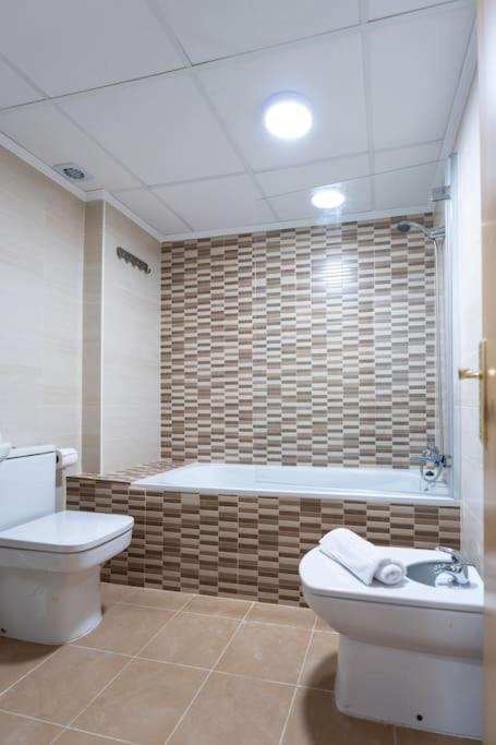 אליקאנטה Amplio Apartamento 2 Dormitorios Cerca De La Playa מראה חיצוני תמונה