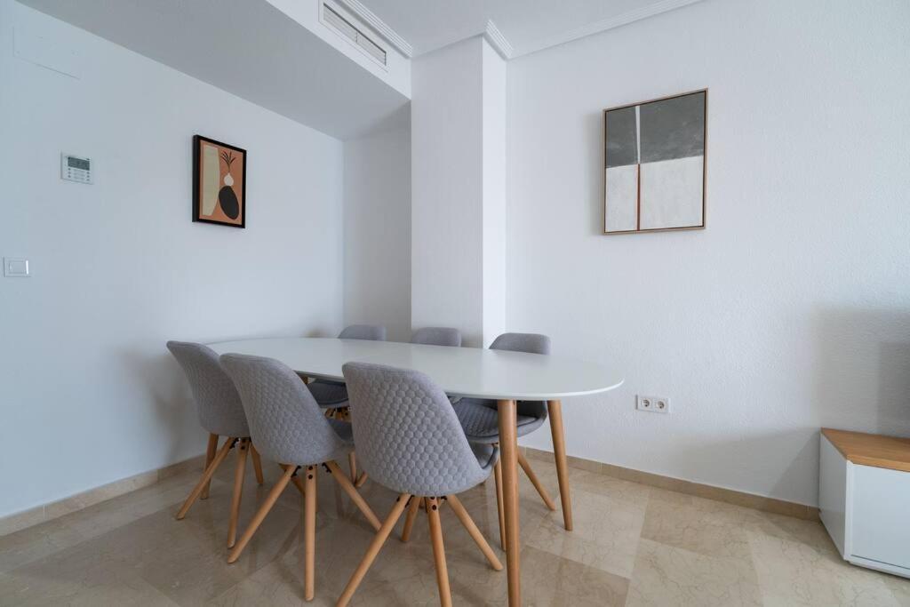 אליקאנטה Amplio Apartamento 2 Dormitorios Cerca De La Playa מראה חיצוני תמונה